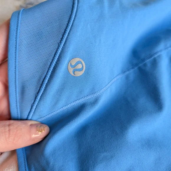 lululemon athletica Hotty Hot High Rise Lined Athletic Shorts in Blue Pool Party - Picture 4 of 6